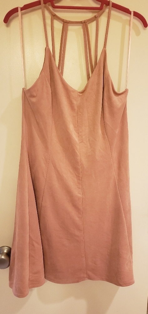 NWOT cute dress, rose color, Size M